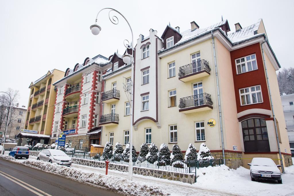 Hotel *** Nat Krynica Zdroj Buitenkant foto