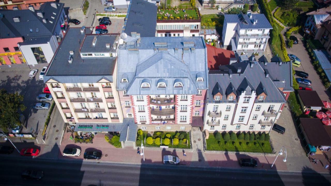 Hotel *** Nat Krynica Zdroj Buitenkant foto
